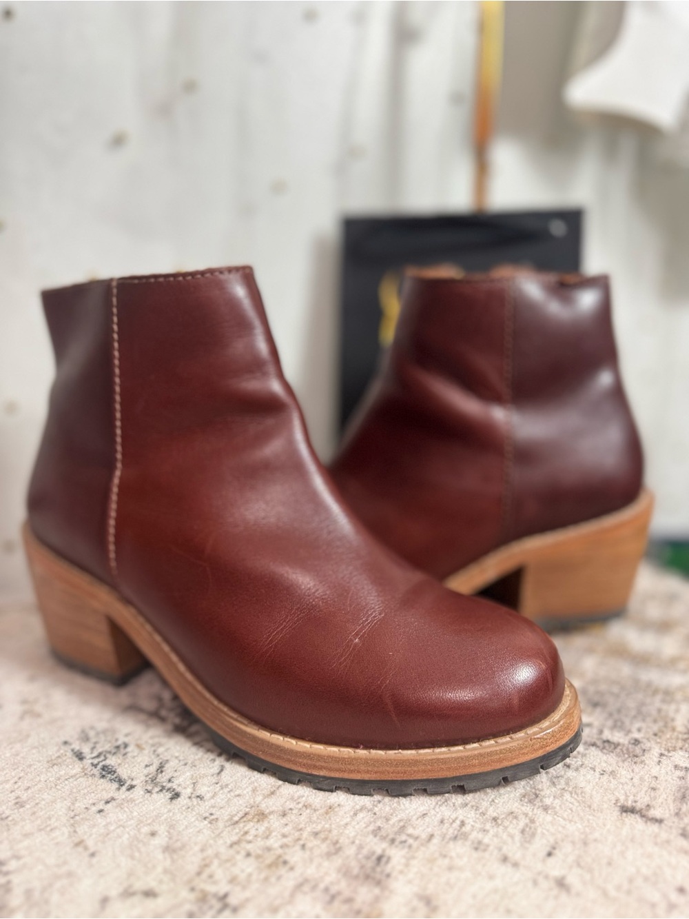Patina Portland Leather Cordovan
Ankle Boots Women's Stacked Heel